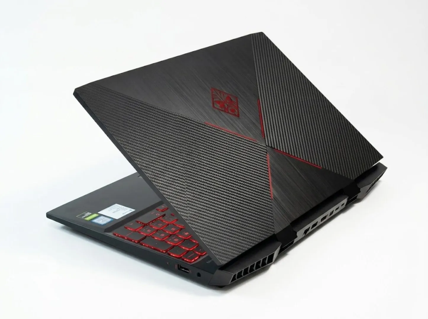 Ноутбук HP 15-dc0007tx